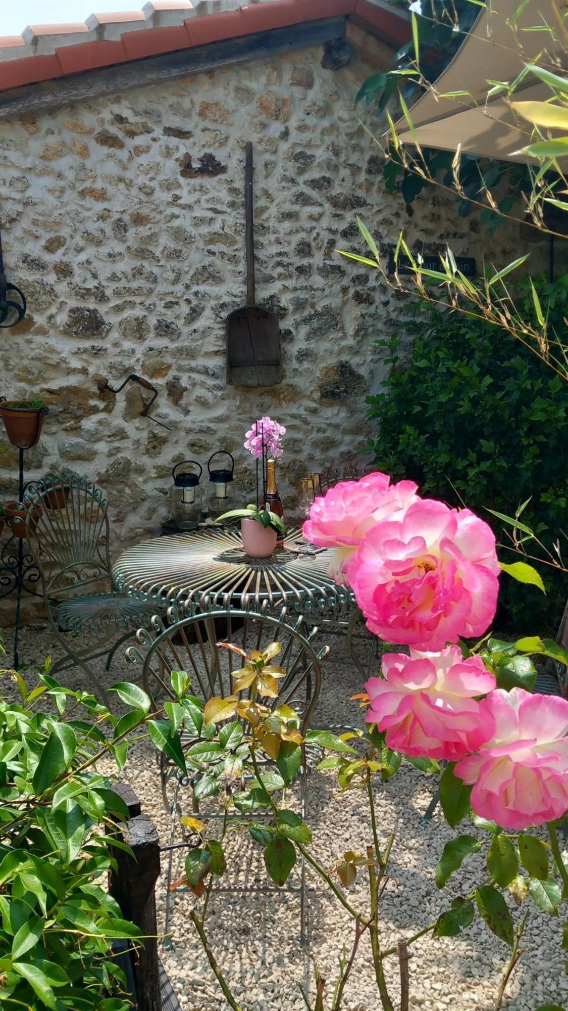 Lussas-et-Nontronneau Lpc Dordogne Holidays - Le Petit Coin מראה חיצוני תמונה